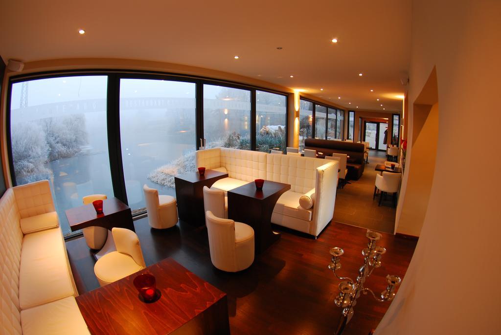 Guesthouse Lichtenau Nussloch Bagian luar foto